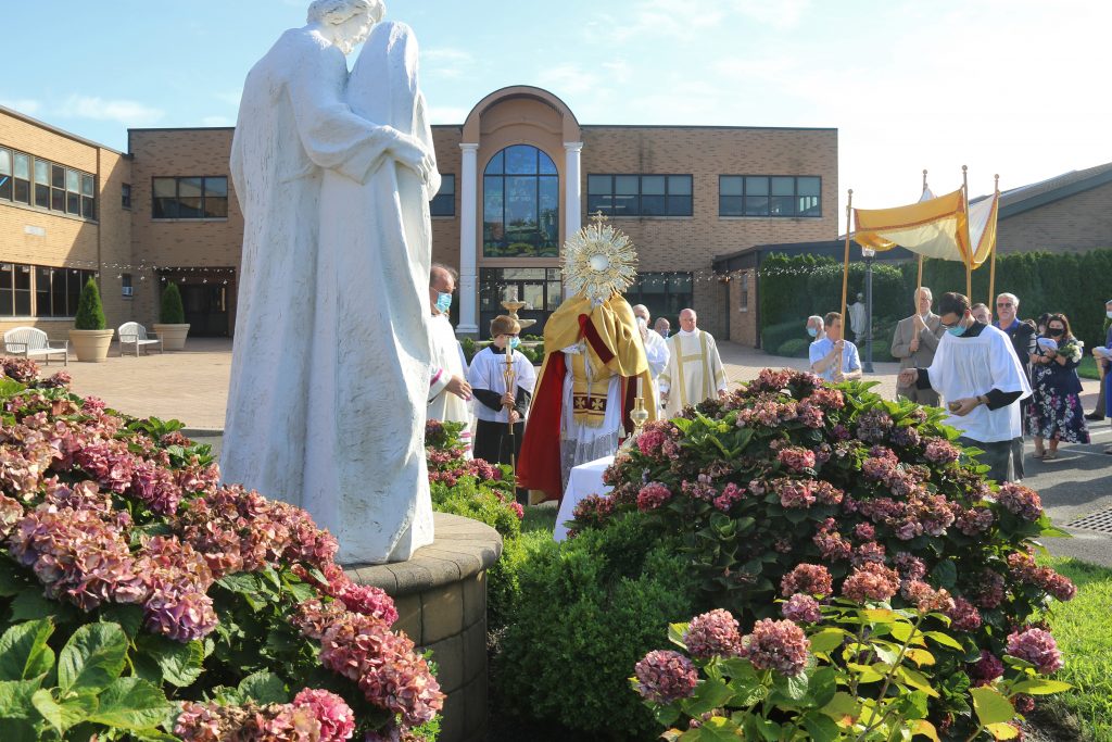 12nd Eucharistic Station